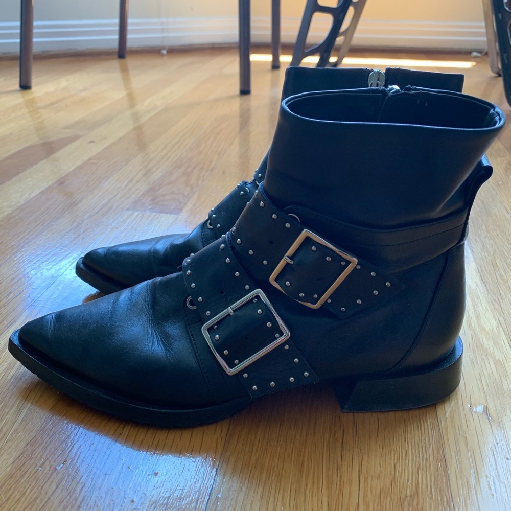 Italian boots
